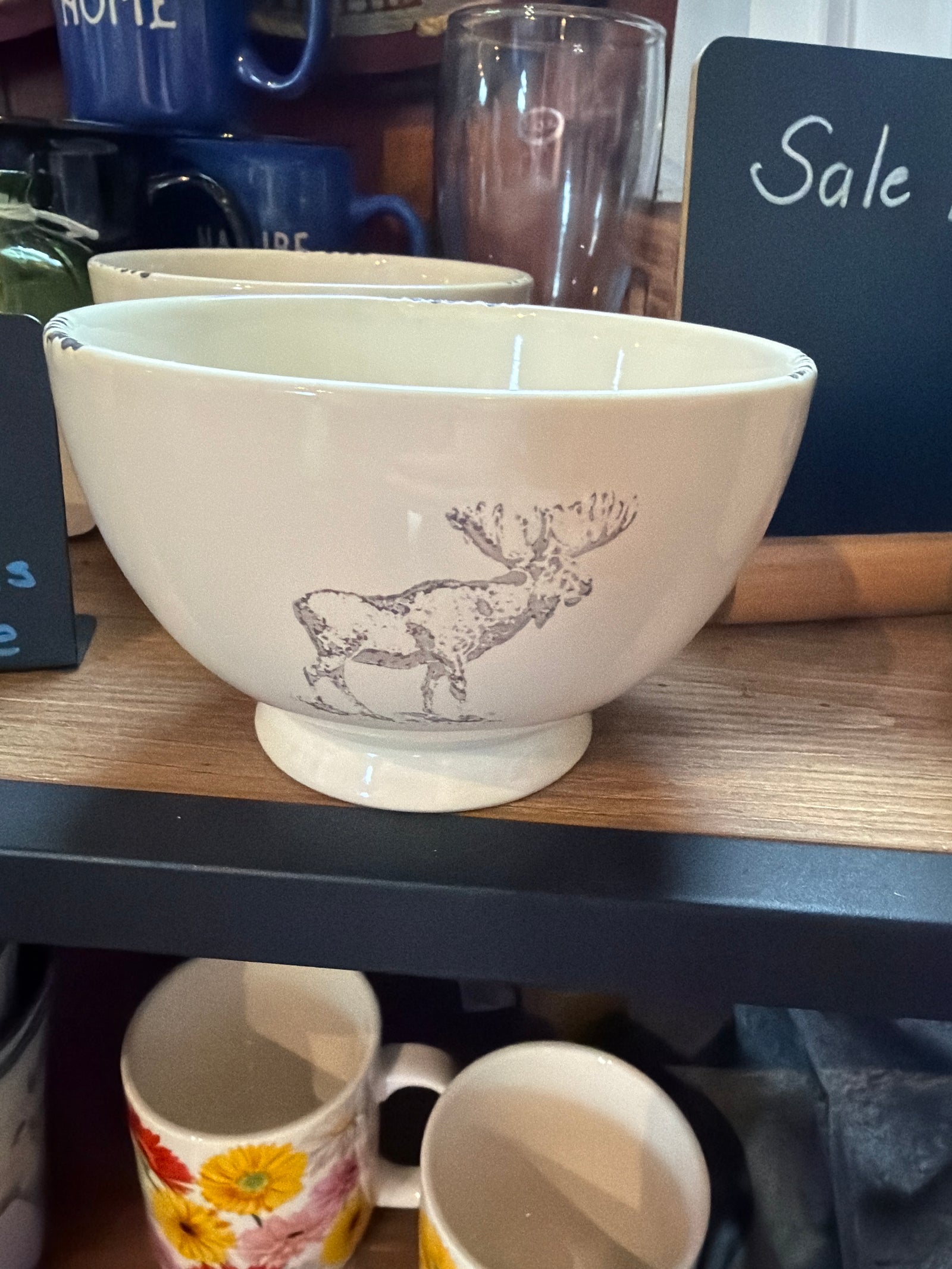 Bowl with Moose
