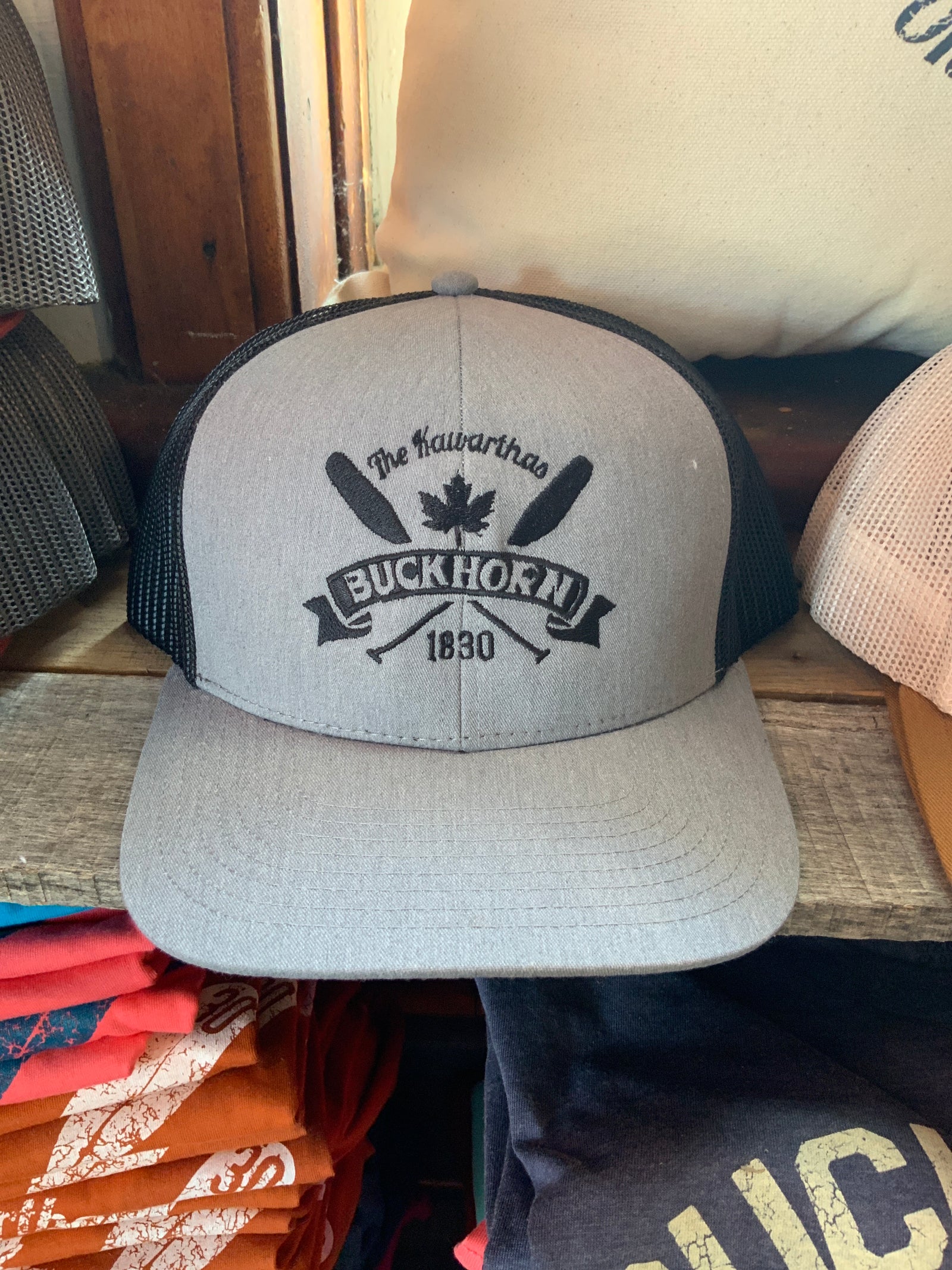 Buckhorn Mesh Cap - Heather/Black